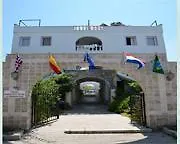 Ayvan Beach Hotel 博德鲁姆